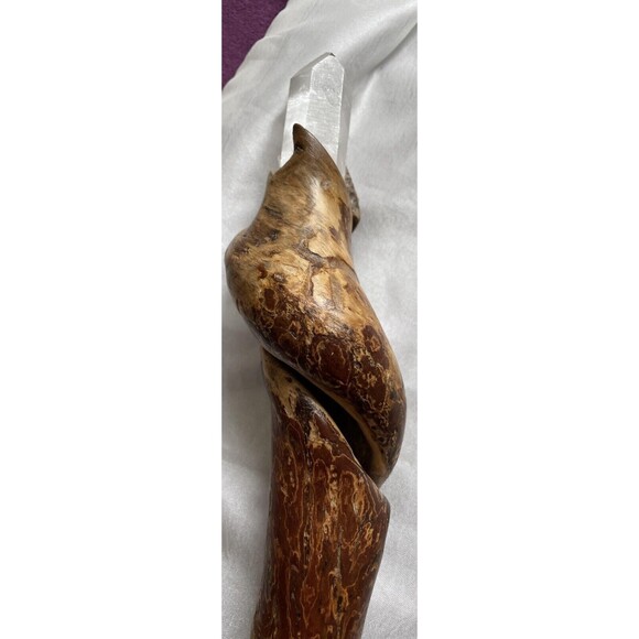Wizard wand hand made of Texas sassafras wood and an Arkansas mined crystal - Picture 9 of 14